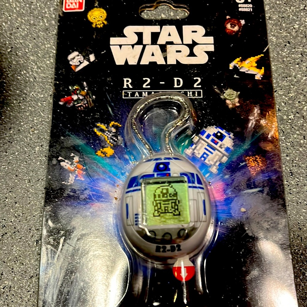 New in packaging Star Wars, R2, D2 Tamagotchi